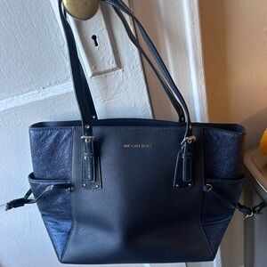 Navy blue michael kors purse